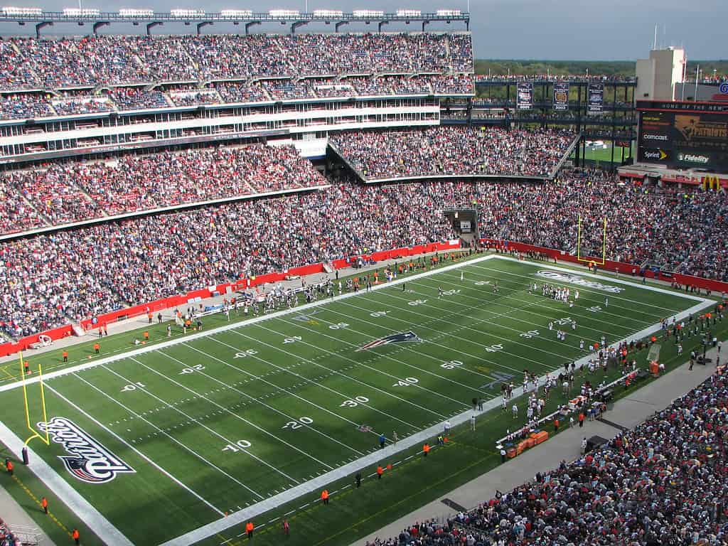 The Top 6 Biggest Stadiums in Massachusetts