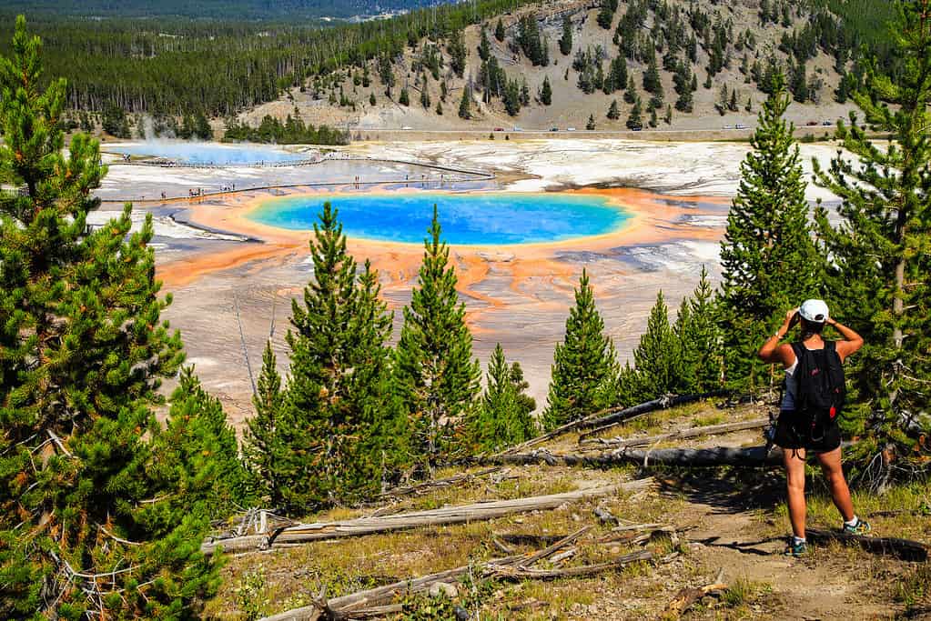 10 Incredible Facts About Yellowstone National Park