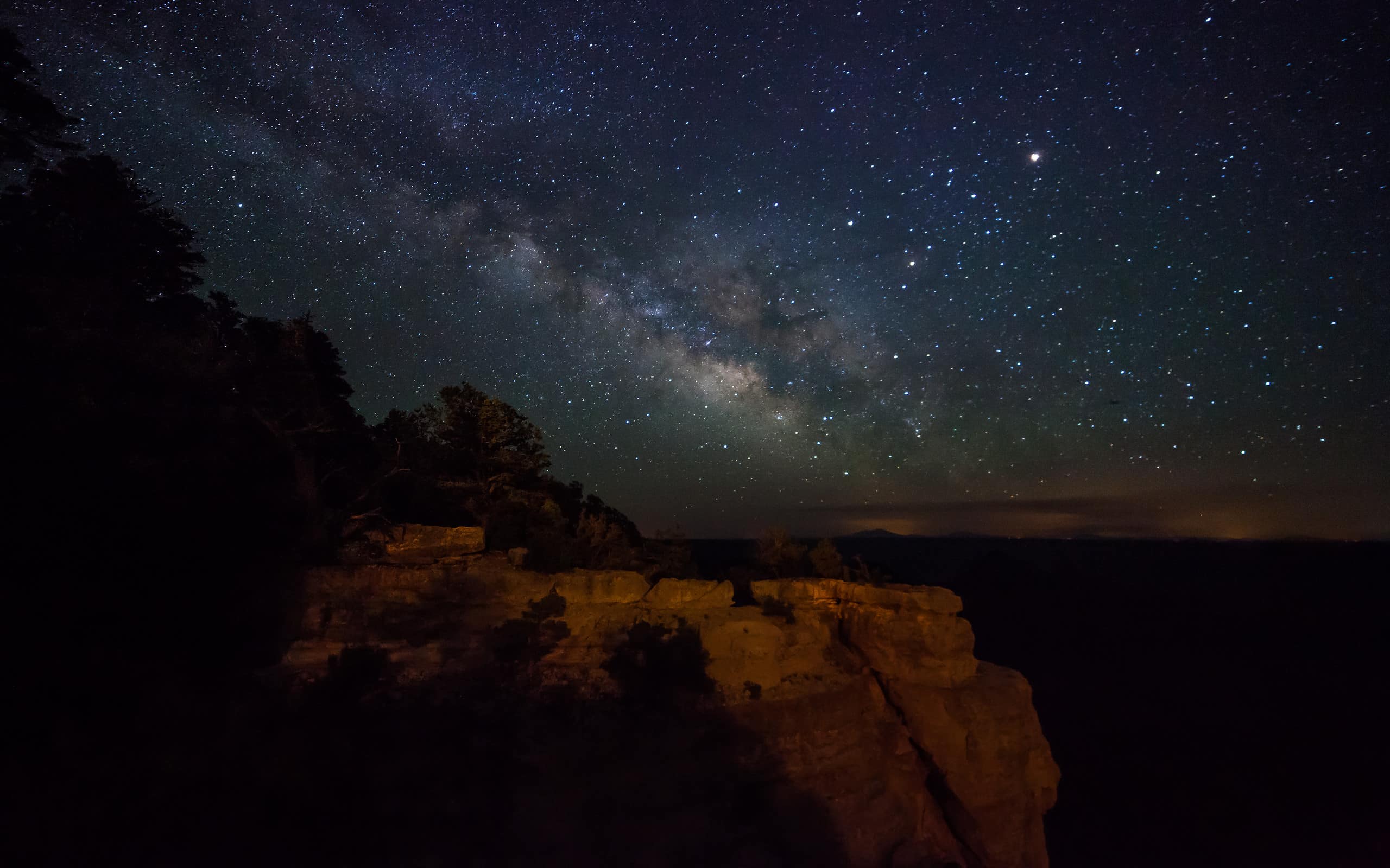 The 12 Darkest Places in the United States Perfect For Stargazing