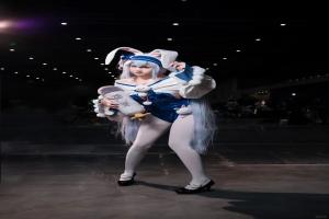 碧藍航綫拉菲COS,白絲兎女郎,這身材咊顏值簡直太迷人